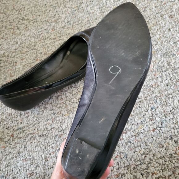 BCBGeneration Black Pointed Toe Ballet Flats Size 9 - Picture 5 of 7